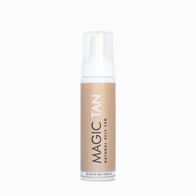 Black Magic Tan Natural Mousse self-tanning foam with aloe vera and green tea extract for a smooth, natural glow